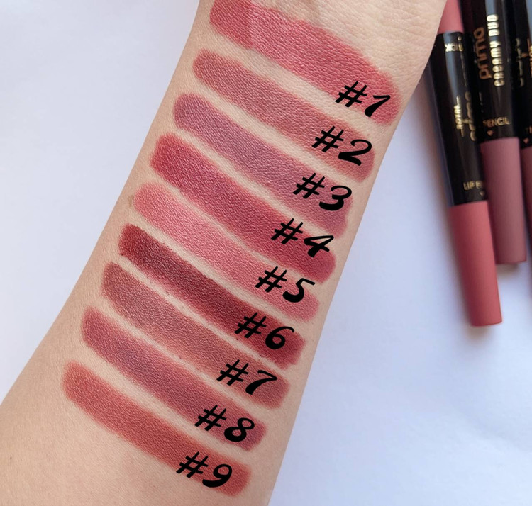 رژلب و خط لب