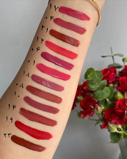 رژلب مایع ۲۴ ساعته