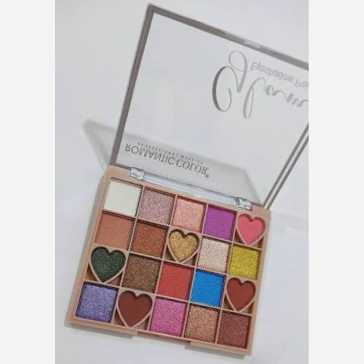پالت سایه 20 رنگ Romantic Color مدل قلبی