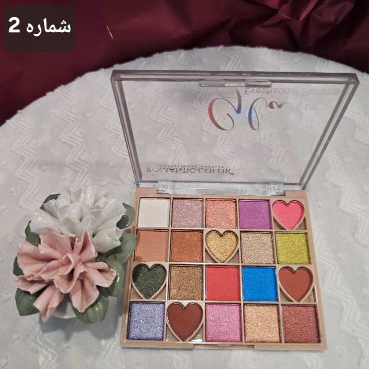 پالت سایه 20 رنگ Romantic Color مدل قلبی